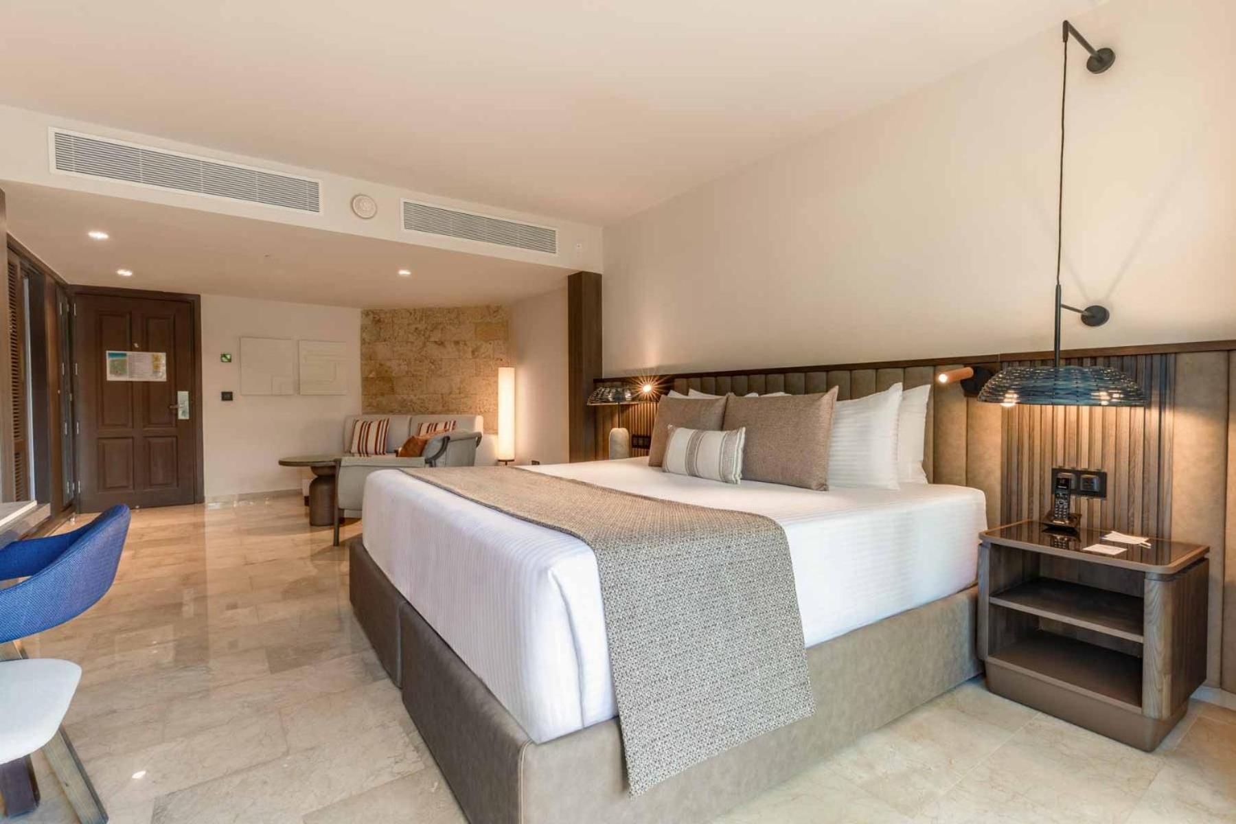 Family Selection Two bedroom Suite Private Pool