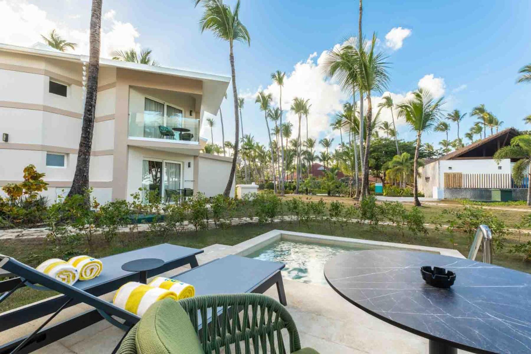 Family Selection Two bedroom Suite Private Pool
